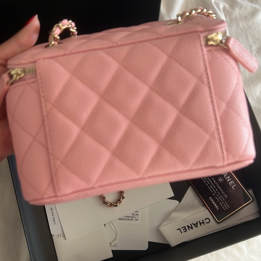 Chanel Vanity case 22C - Picture 8 of 14